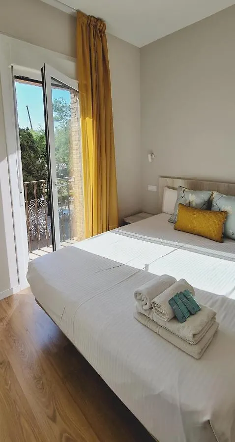 Apartamentos Mirador Del Transitoの連絡先