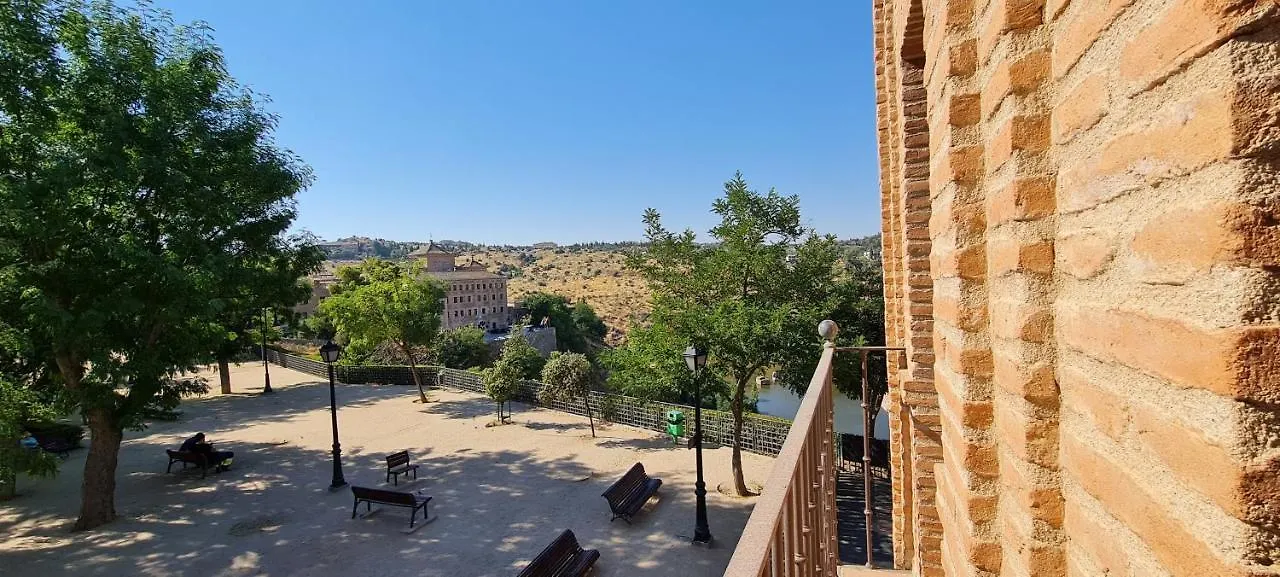 Apartamentos Mirador Del Transito Toledo Spain